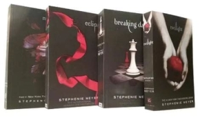 The Twilight Saga Series Books set of 4 by Stephenie Meyer (New Moon, Eclipse) 4 books【Hardcover】